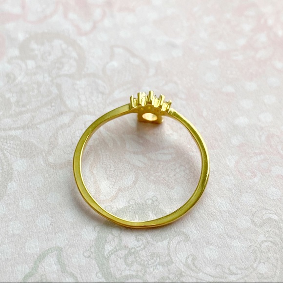 Snow Princess White Fire Opal Gold Crystal Ring - Picture 3 of 4